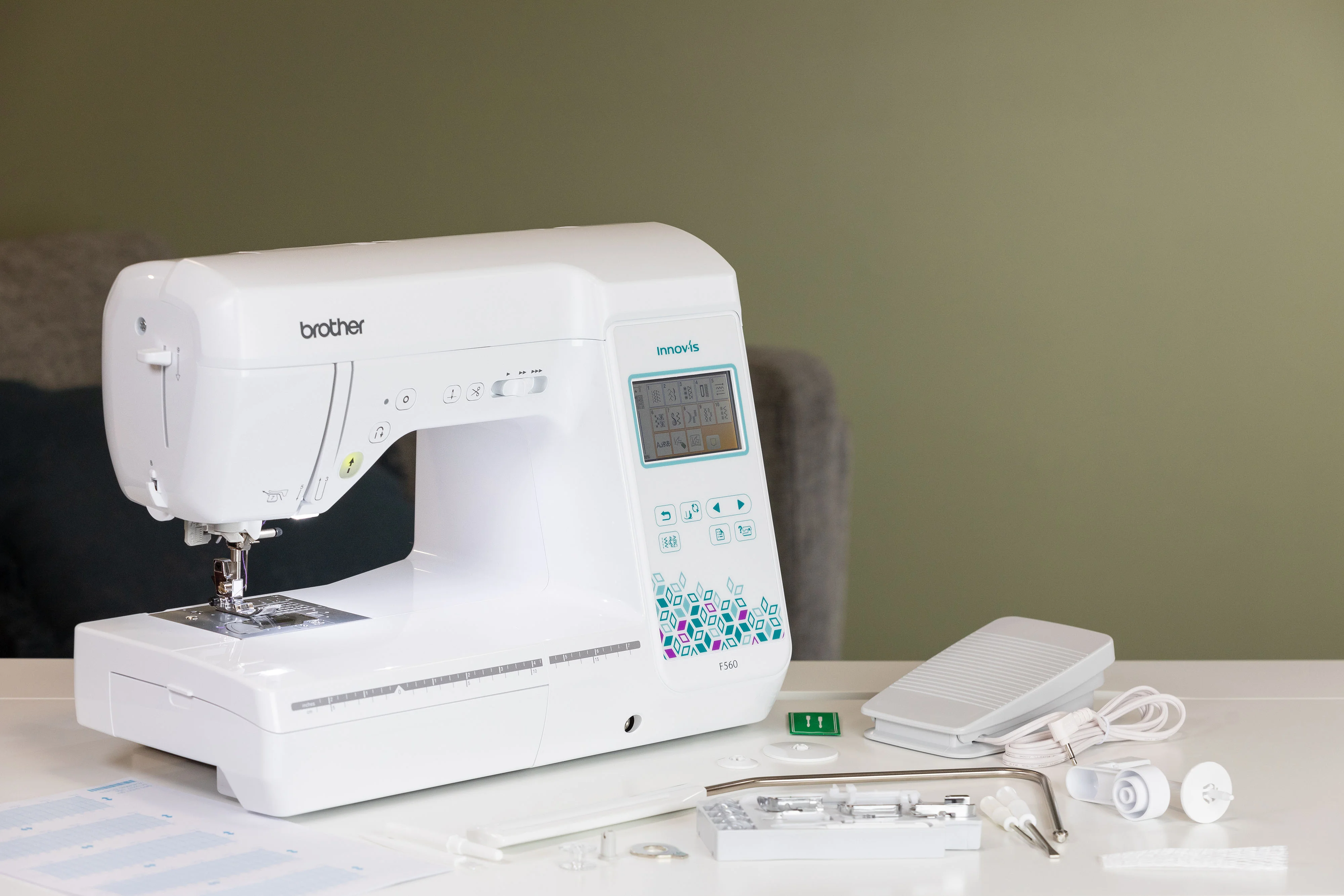 Innov-is F560