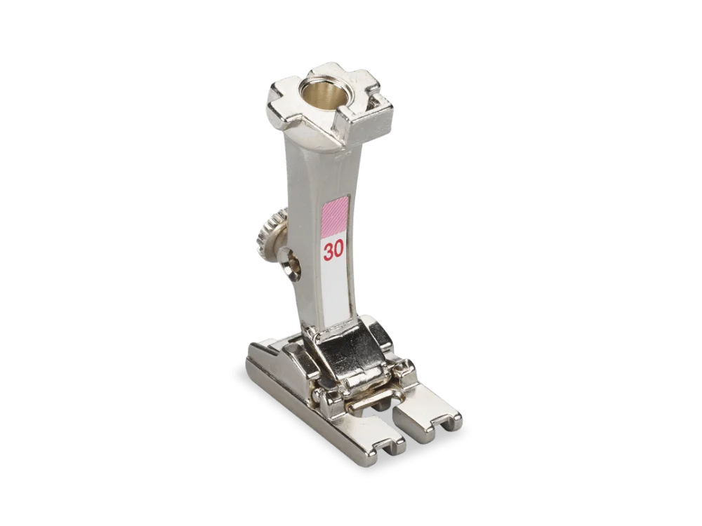 Bernina Biezenvoet met 3 gleuven #30