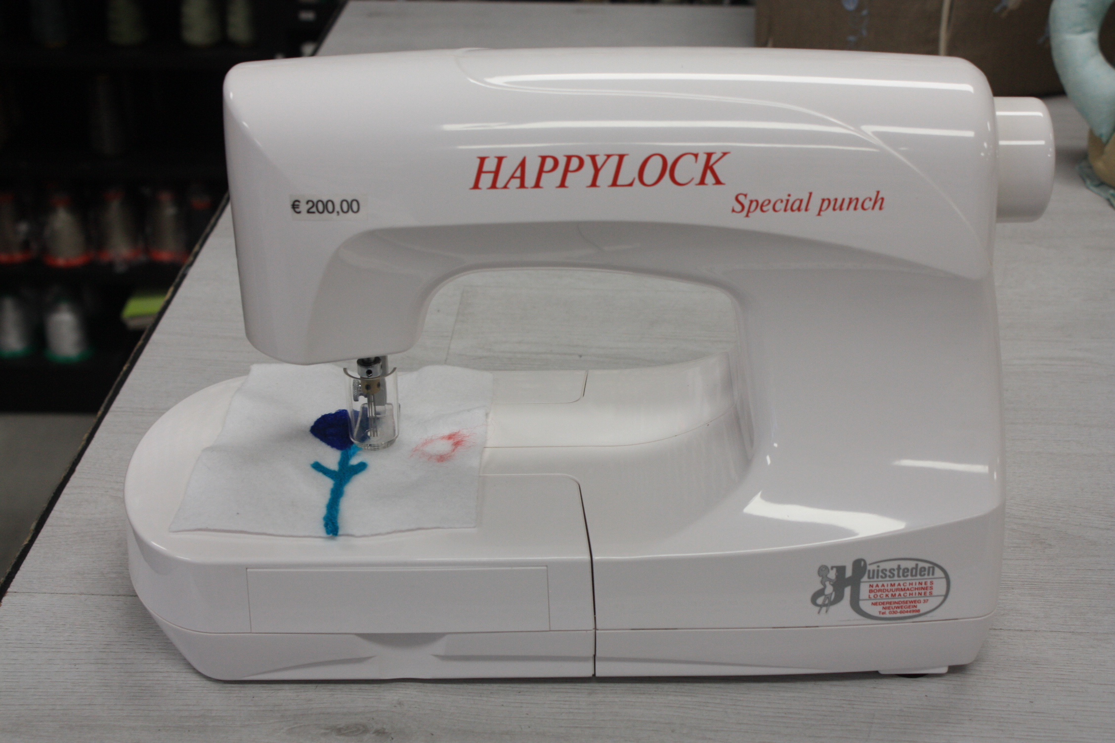 HAPPYLOCK Special punch