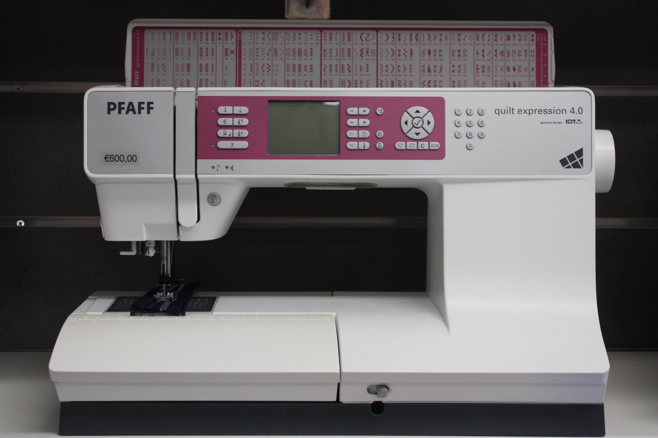 Pfaff Expression 4.0