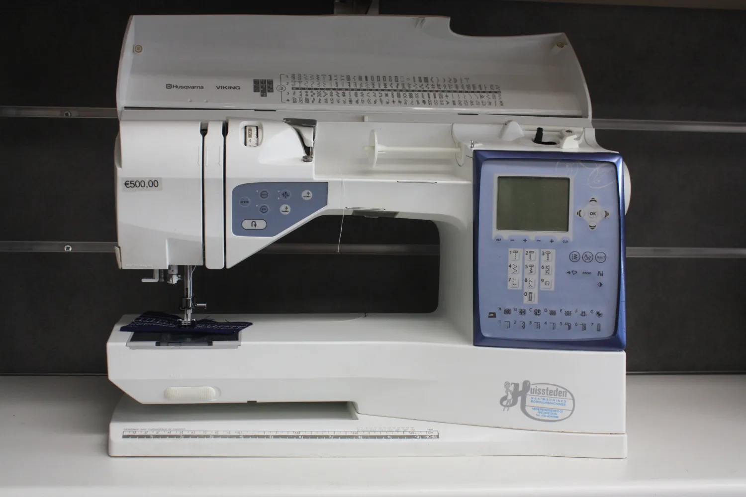 Husqvara  sapphire 855