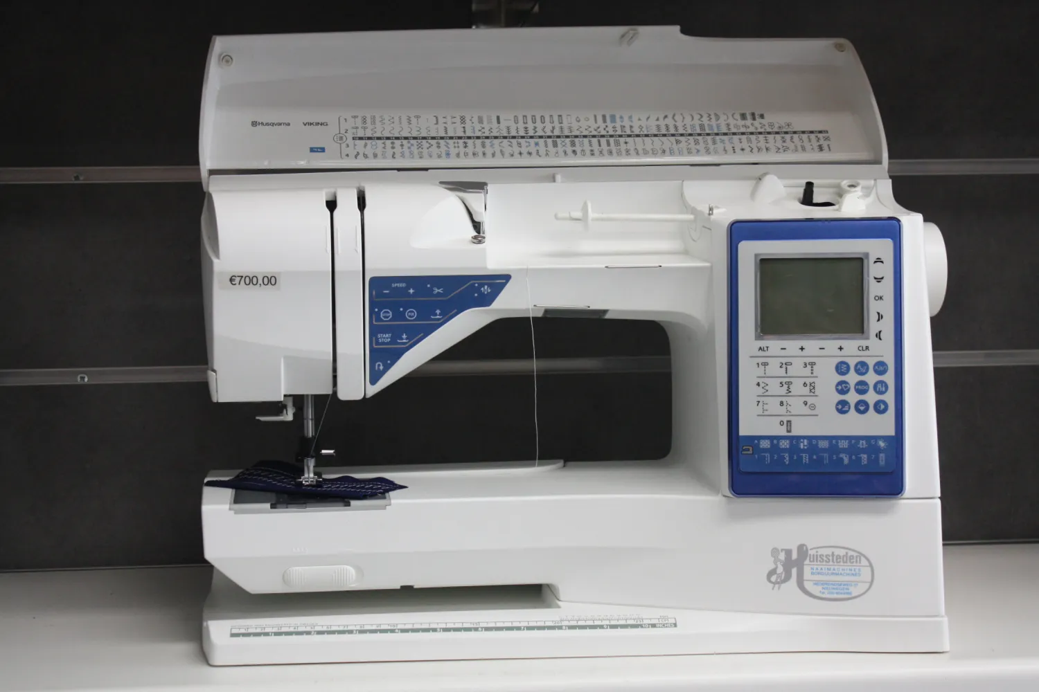 Husqvara  sapphire 930